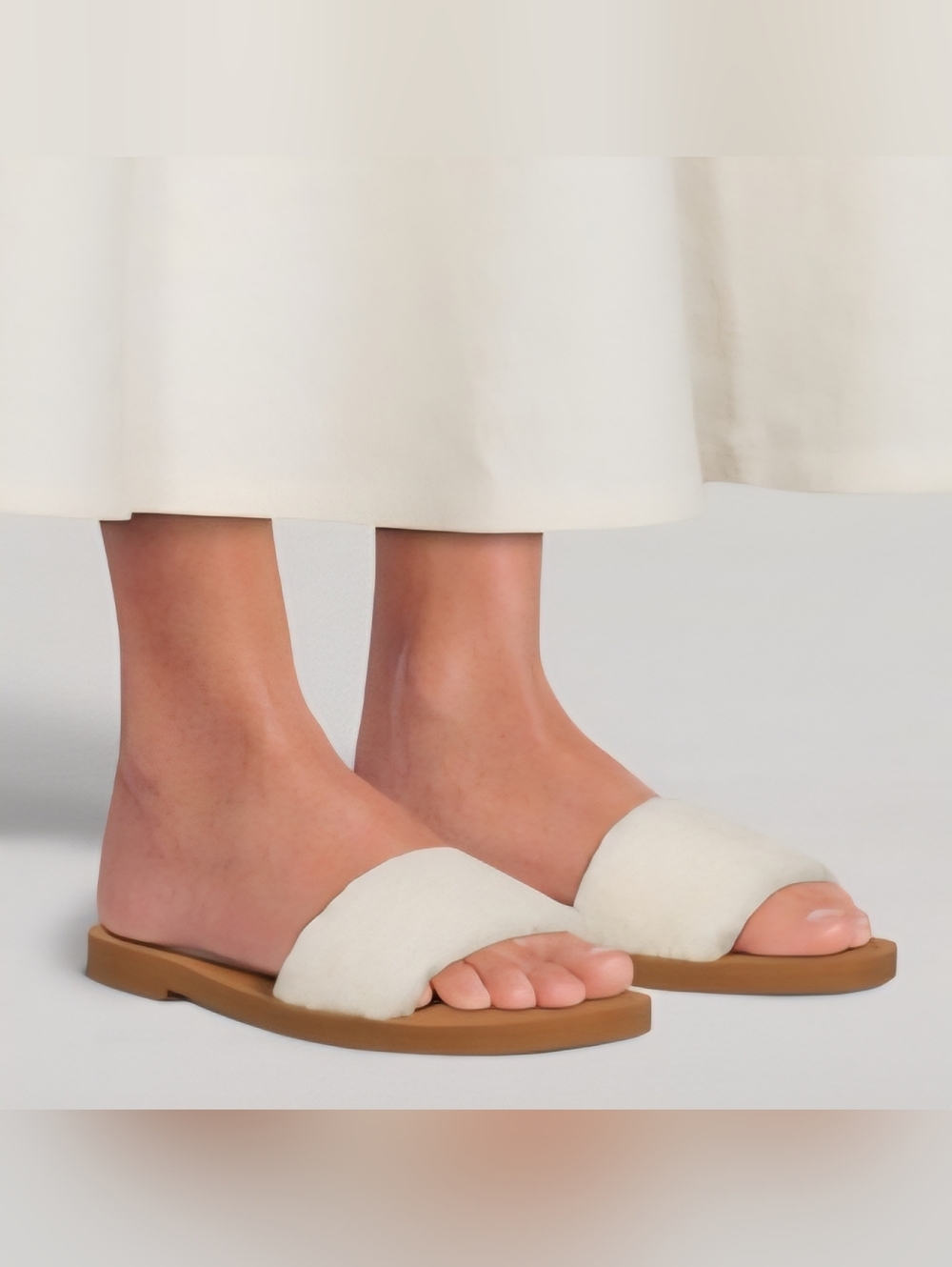 Stuart Weitzman Women’s Shearling Cream Slide Sandals Size 39/8.5